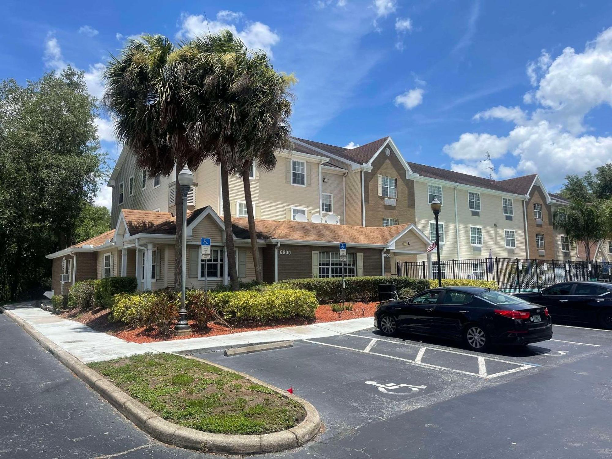 Mainstay Suites Tampa Moffitt-Usf Temple Terrace Exterior foto